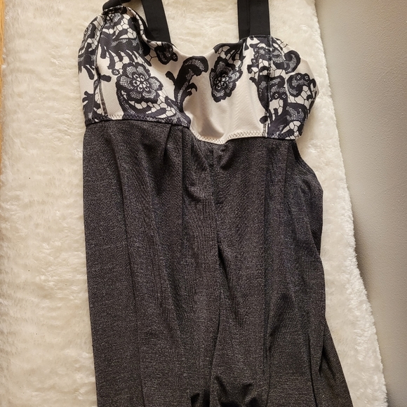 Lululemon Track top 8 - Picture 4 of 5